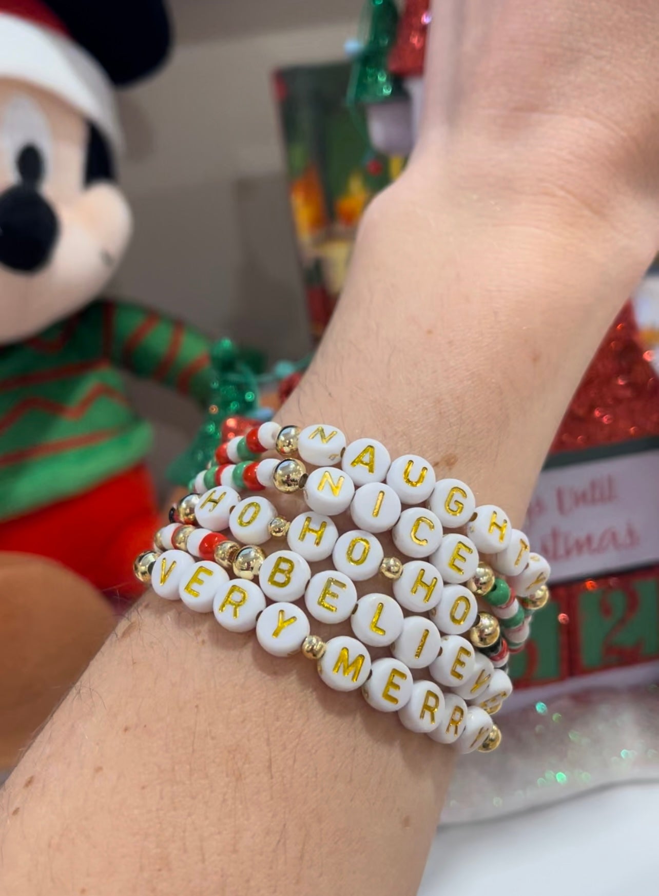 Holiday Friendship Bracelets